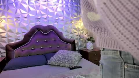 BARBARA online show from March 6, 2:18 pm