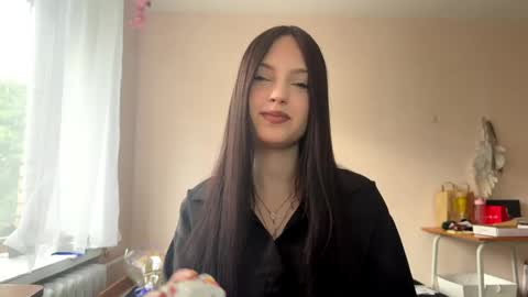 Heli online show from May 26, 2:27 pm