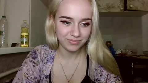 barbie___girl online show from March 13, 7:15 pm