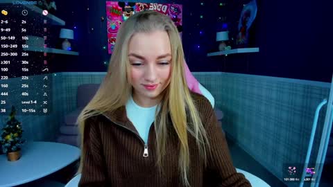 Snapshot of barbie_lis chatting on January 9, 12:35 am LisGTM2 Mon-Thu Sat 0100am-0700am online show from January 9, 12:35 am