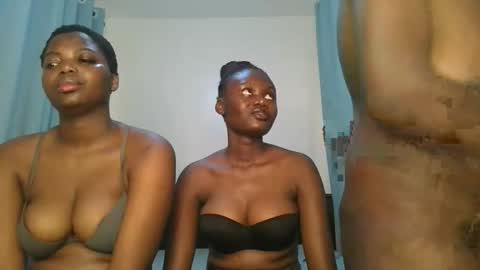 queen online show from September 29, 11:26 am