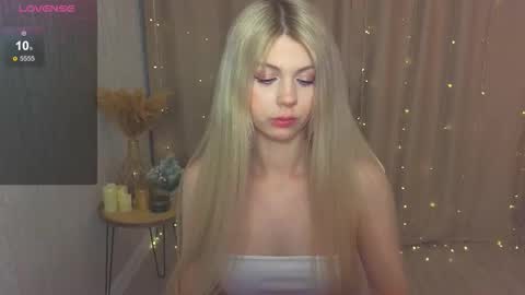 Stacy online show from February 3, 3:26 am