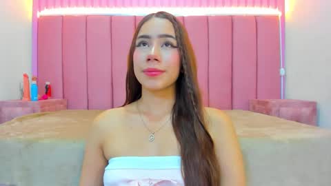 barbiegirl___ online show from January 17, 4:53 am