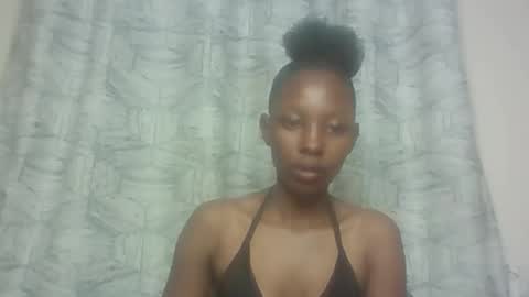 Snapshot of barbs765700 chatting on October 7, 8:30 am barbs765700 online show from October 7, 8:30 am