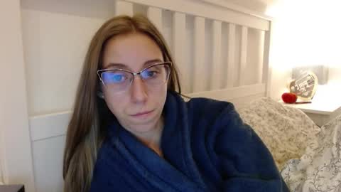 Lena online show from November 14, 7:36 pm