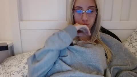 Lena online show from November 13, 12:37 pm