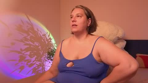 Love online show from July 8, 10:39 am