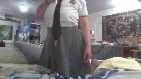 bdeunltd online show from November 10, 4:40 am