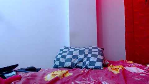 rever online show from October 13, 3:09 am