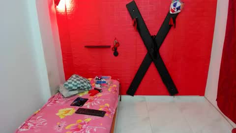 rever online show from March 3, 2:17 am