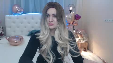 Snapshot of beataangel chatting on February 17, 7:58 am beataangel online show from February 17, 7:58 am