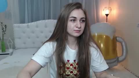 Snapshot of beataangel chatting on September 17, 8:23 am beataangel online show from September 17, 8:23 am