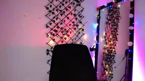 beautibellah online show from February 14, 2:24 am