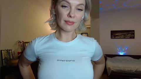 Snapshot of beautifulkollettee chatting on January 28, 9:40 pm Beautifulkollette online show from January 28, 9:40 pm