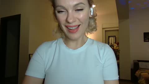 Snapshot of beautifulkollettee chatting on January 20, 10:59 pm Beautifulkollette online show from January 20, 10:59 pm