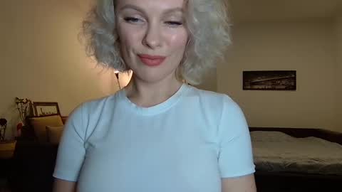 Snapshot of beautifulkollettee chatting on February 3, 10:32 pm Beautifulkollette online show from February 3, 10:32 pm