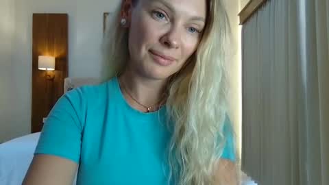 Snapshot of beautifulkollettee chatting on October 7, 5:01 am Beautifulkollette online show from October 7, 5:01 am