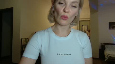Snapshot of beautifulkollettee chatting on January 15, 10:02 pm Beautifulkollette online show from January 15, 10:02 pm