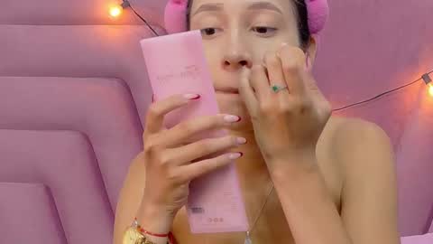 Shalom  online show from December 17, 8:57 pm