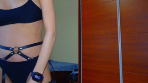 Snapshot of beauty_fruity chatting on February 6, 9:00 am Maria online show from February 6, 9:00 am