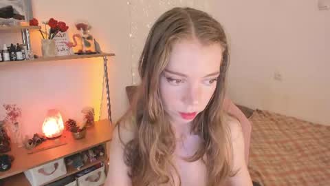 Eliise online show from August 7, 2:13 pm