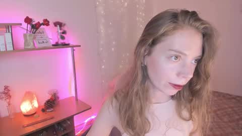 Eliise online show from September 27, 2:35 pm