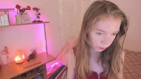 Eliise online show from September 23, 9:18 am