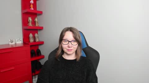 Zoe online show from February 23, 7:30 am