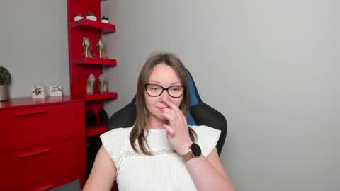 Zoe online show from September 16, 5:48 am