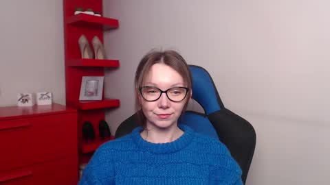 Zoe online show from March 4, 6:26 am