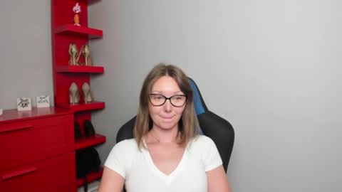 Zoe online show from July 24, 8:56 am