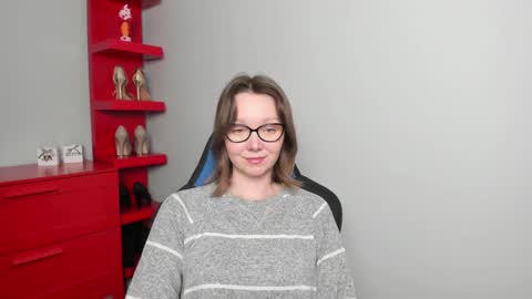 Zoe online show from February 10, 7:55 am