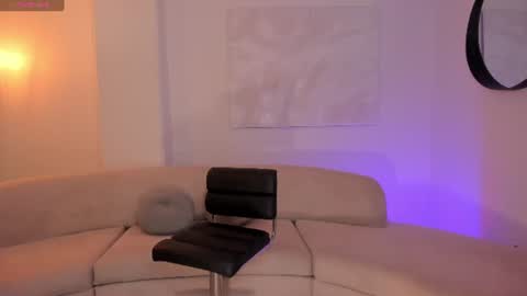 Am Becca online show from July 19, 12:07 pm