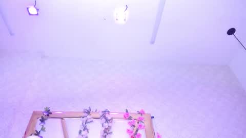 Becca Mathew online show from February 3, 6:40 am