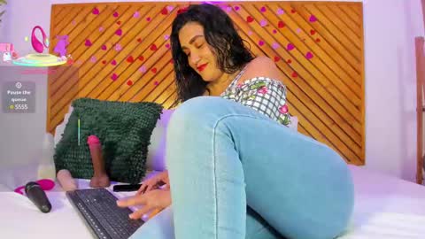 BeckaMils online show from February 18, 10:47 pm