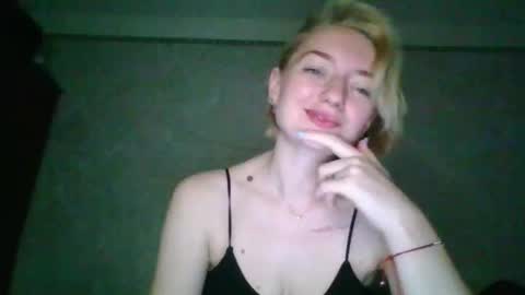 BeckiXJewelqw online show from May 21, 11:41 am