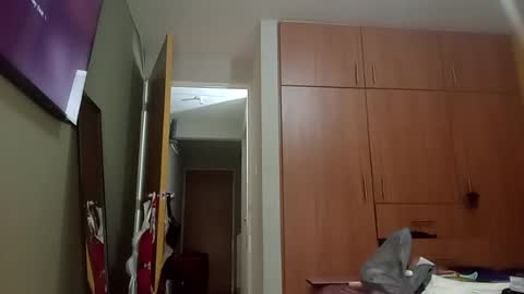 BECKY BOO  online show from July 1, 3:17 am