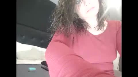 BECKY BOO  online show from December 1, 6:50 am