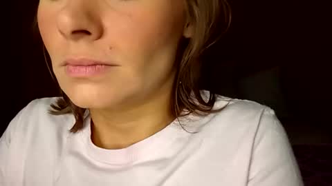BECKY BOO  online show from June 5, 5:44 am