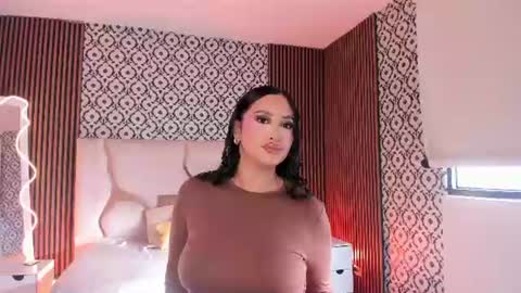 BELLA online show from June 12, 12:24 pm