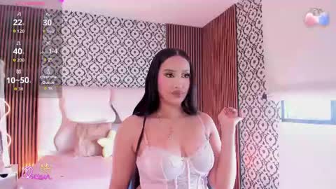 BELLA online show from July 6, 12:43 pm
