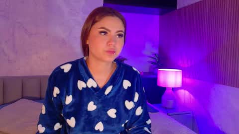 BELLA online show from October 26, 12:33 pm