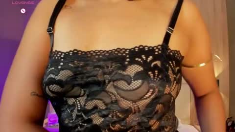 Bella cam online show from June 16, 7:15 pm
