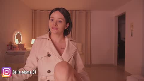 isabella online show from February 22, 6:47 am