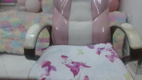 lady online show from March 10, 8:45 pm