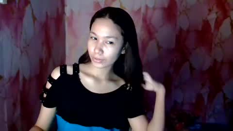 bella online show from June 16, 9:54 am