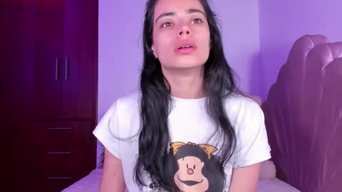 Valeria Model Independent online show from March 7, 5:25 am