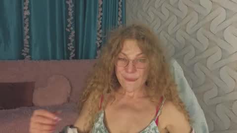 Bella online show from January 11, 4:01 pm