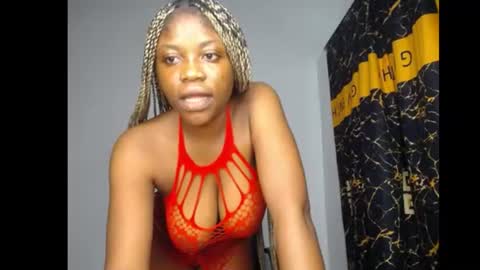 bella online show from July 30, 5:36 pm