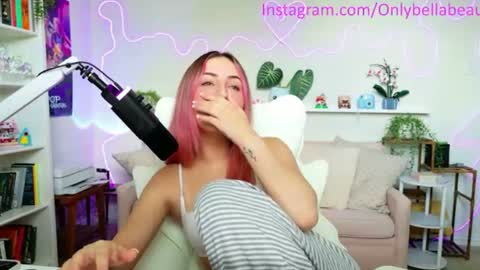 bella beau online show from June 16, 9:38 pm